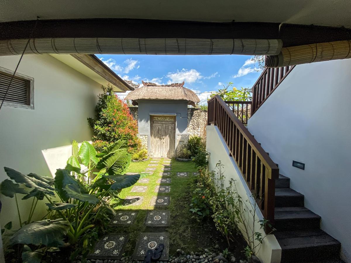 Villa Agung Amed Exterior photo