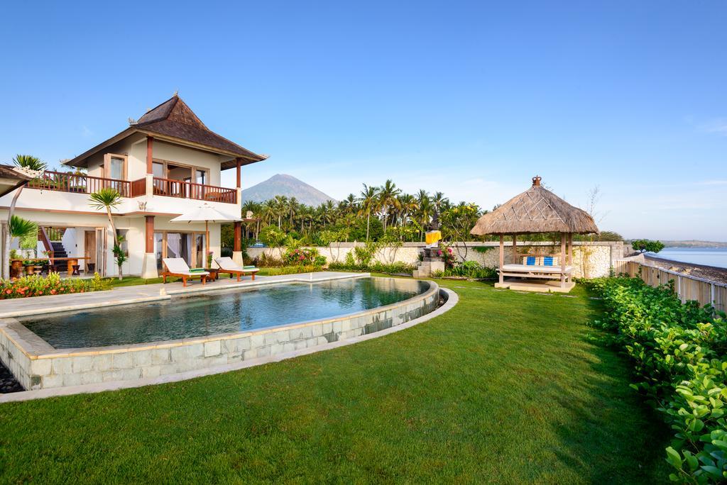 Villa Agung Amed Exterior photo